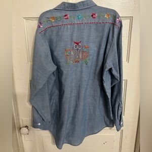 vintage 70s chambray blouse with hand embroidered details size Large